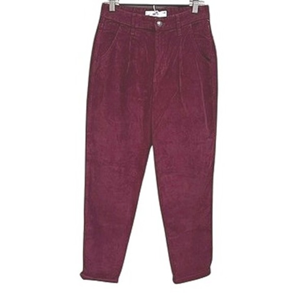 Hollister Ultra High-Rise Corduroy Pants Size 3/W26 Burgundy Pleated Tapered - Picture 1 of 9